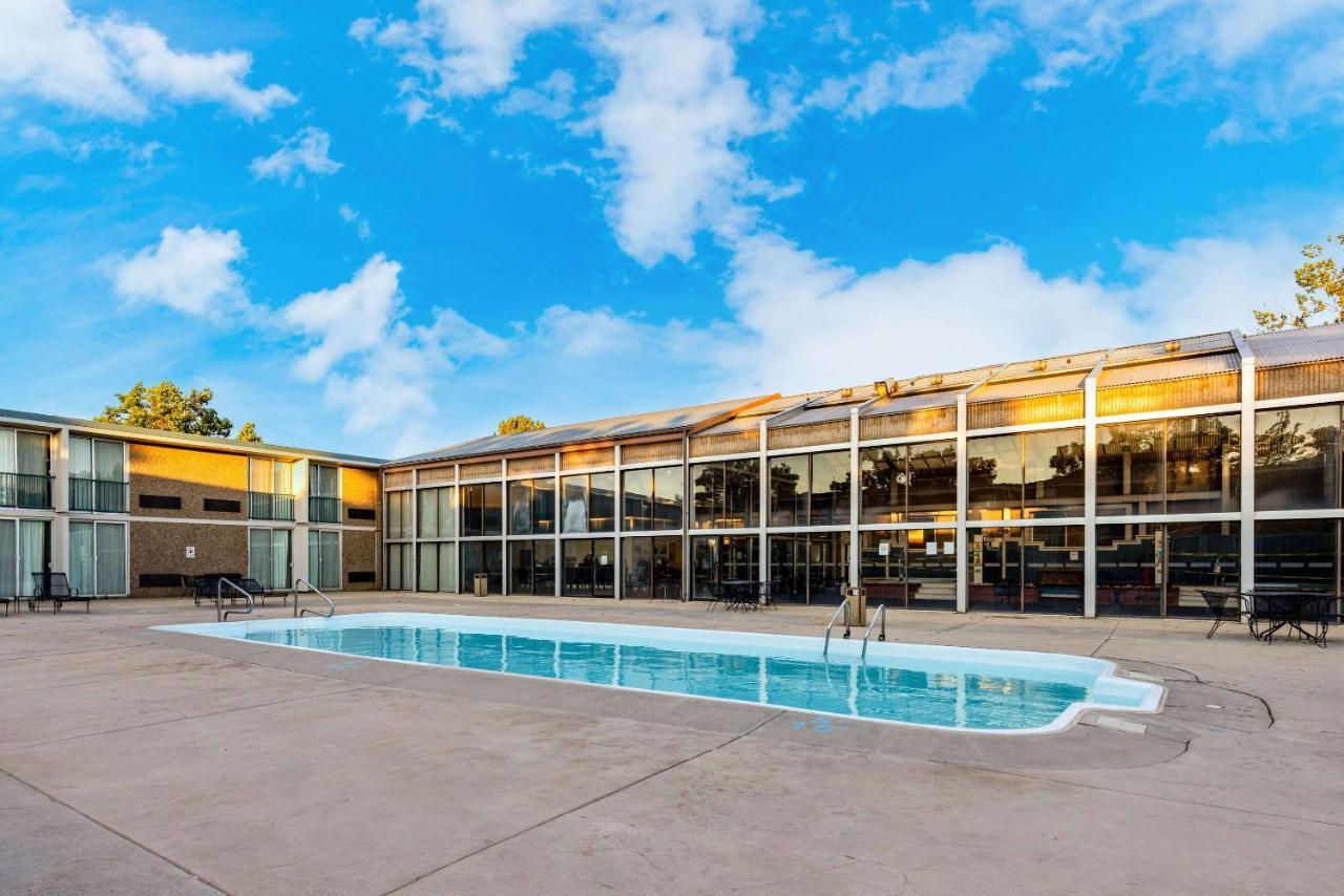 Suburban Studios Canon City Dış mekan fotoğraf